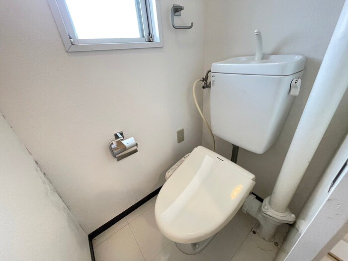 物件内観写真13　(トイレ)