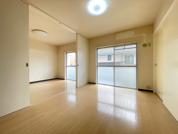 物件内観写真16　(居室)