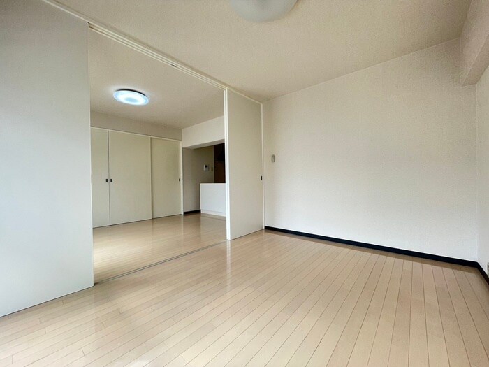 物件内観写真17　(居室)