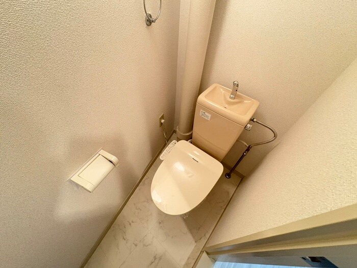 物件内観写真11　(トイレ)