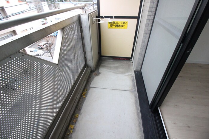 物件内観写真12　(ベランダ・バルコニー)