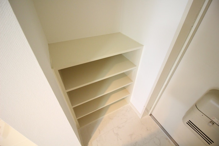 物件内観写真12　(靴箱)