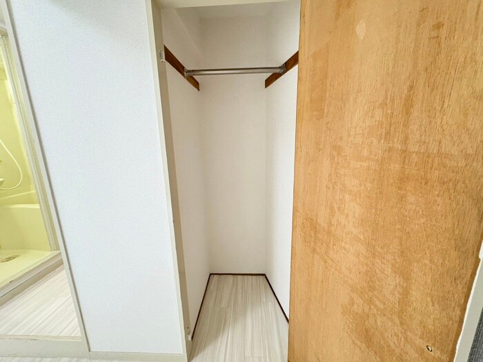 物件内観写真13　(収納)