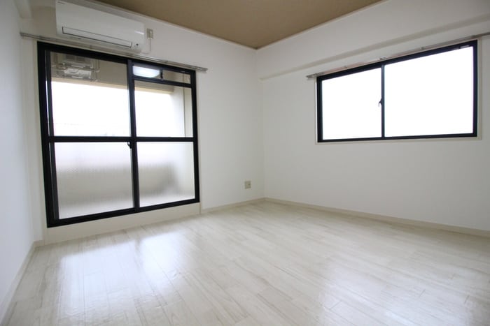 物件内観写真21　(居室)