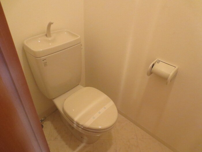 物件内観写真11　(トイレ)