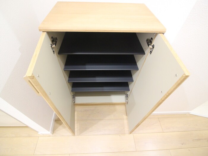 物件内観写真7　(靴箱)