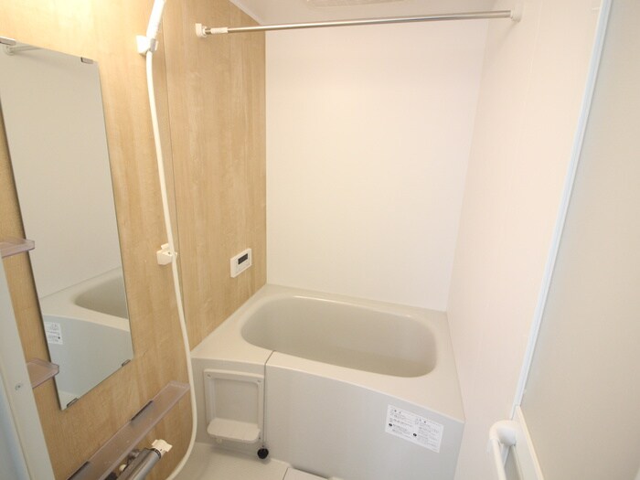 物件内観写真10　(バス／シャワールーム等)