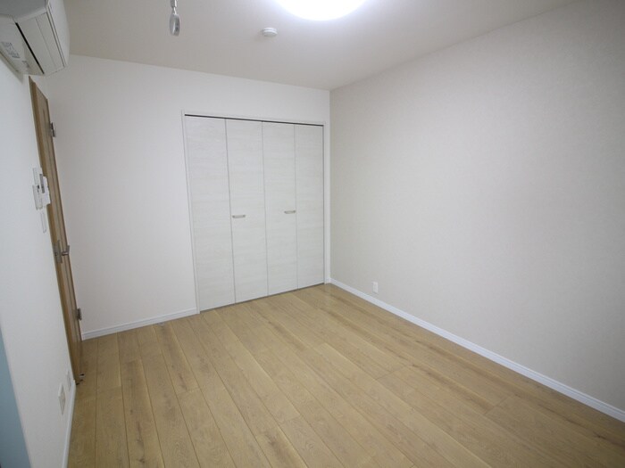 物件内観写真10　(居室)