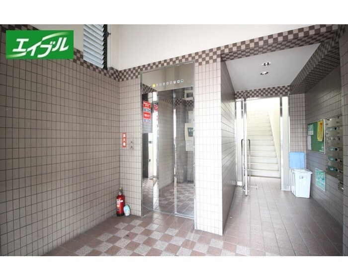 物件外観写真3　(建物設備)