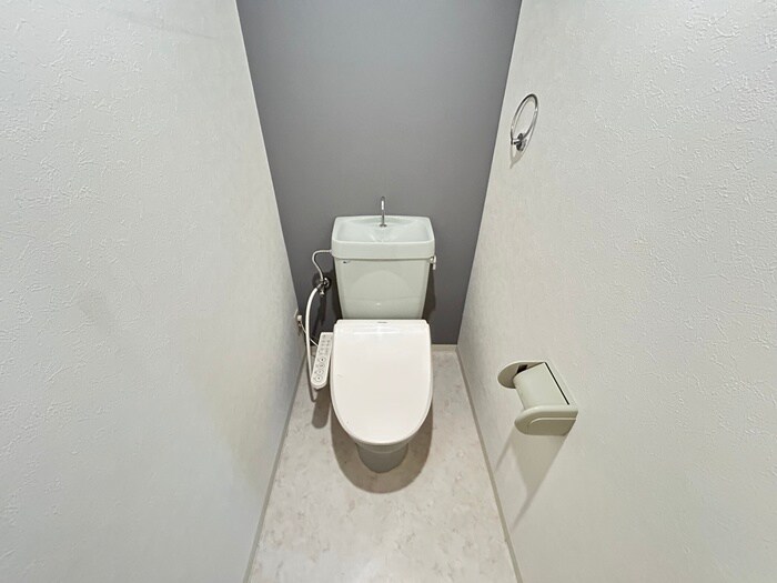 物件内観写真11　(トイレ)