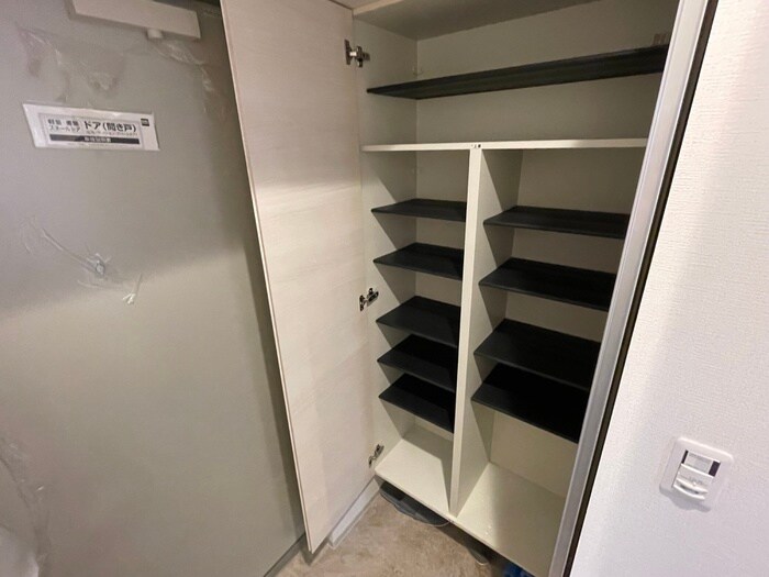 物件内観写真22　(靴箱)