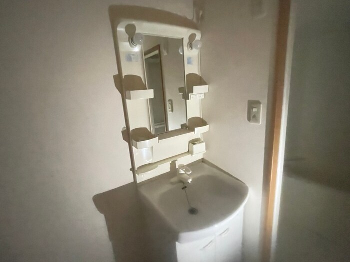 物件内観写真14　(洗面)