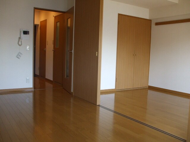 物件内観写真9　(内観写真)