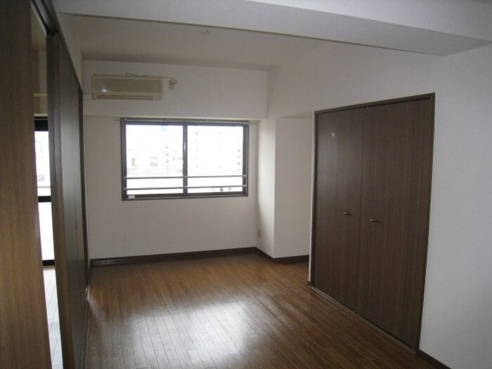 物件内観写真14　(居室)