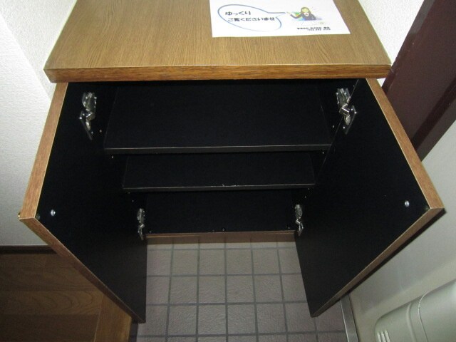 物件内観写真15　(靴箱)