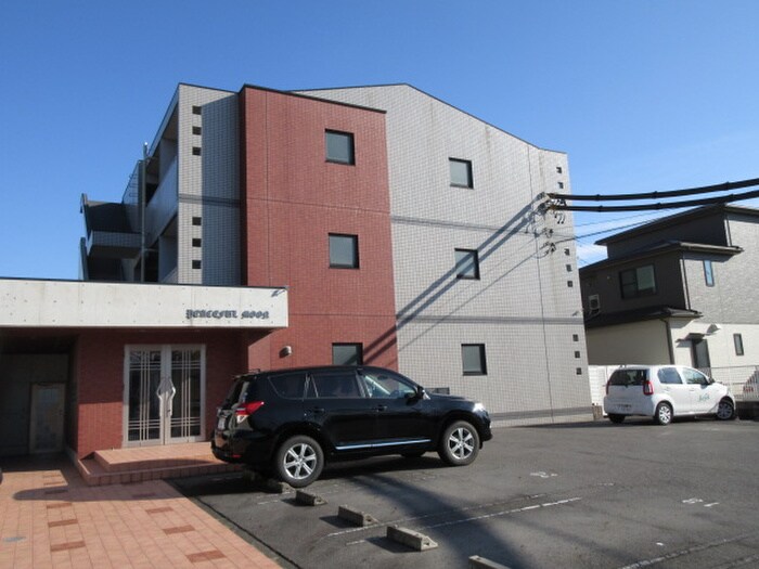 物件外観写真6　(駐車場)