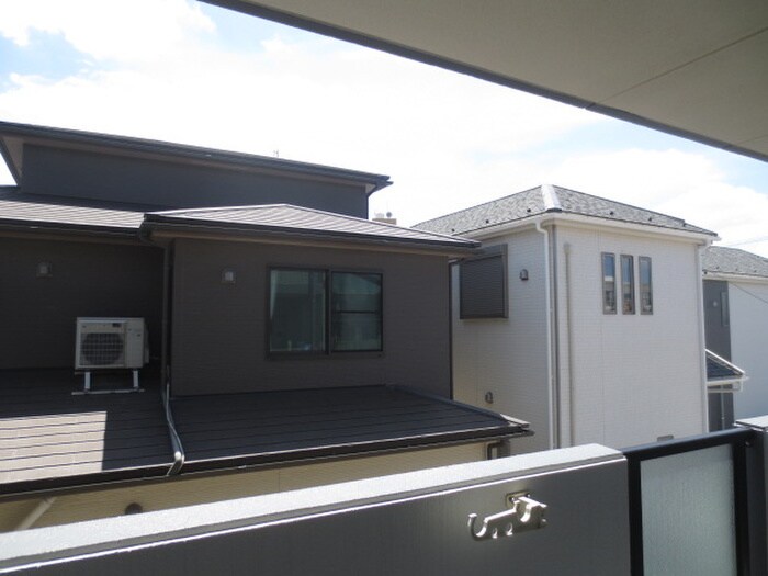 物件内観写真22　(室内からの展望)