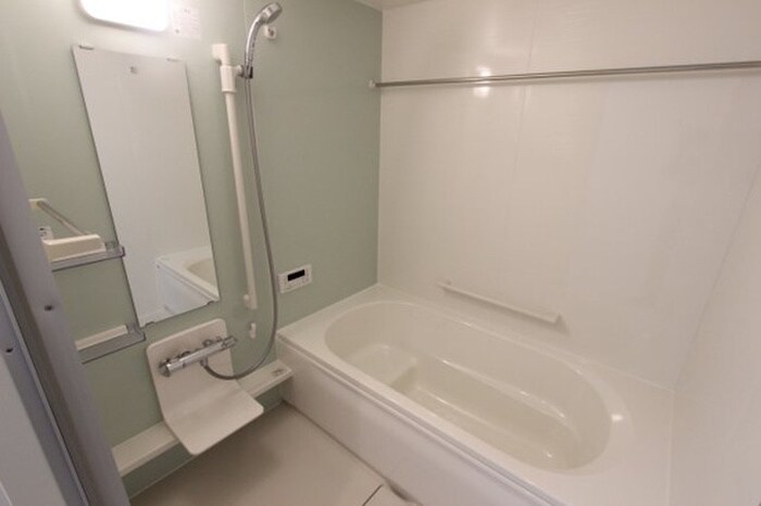 物件内観写真10　(バス／シャワールーム等)