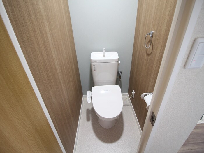 物件内観写真12　(トイレ)