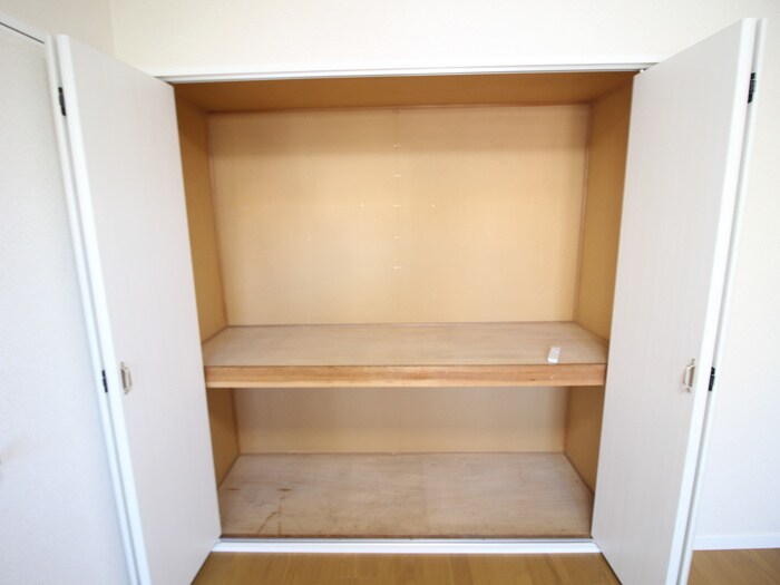 物件内観写真17　(収納)