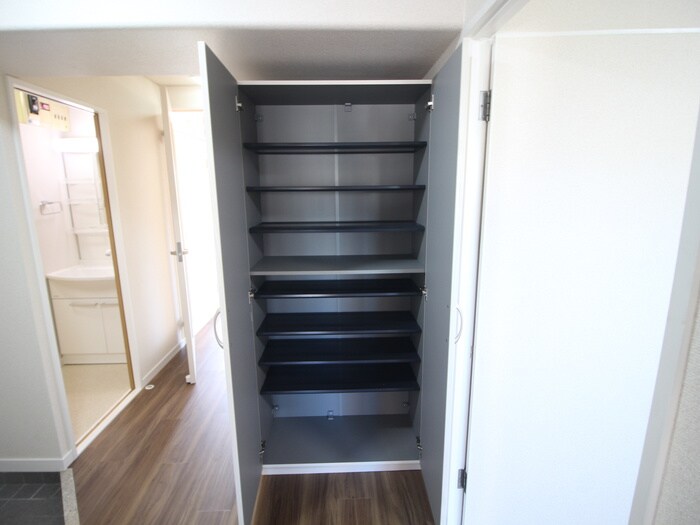 物件内観写真20　(靴箱)