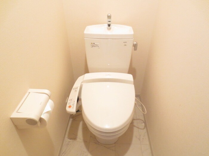 物件内観写真14　(トイレ)