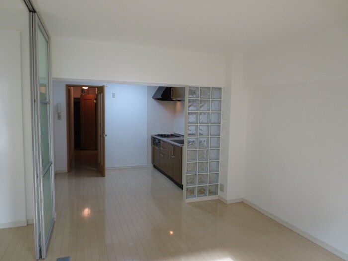 物件内観写真13　(居室)