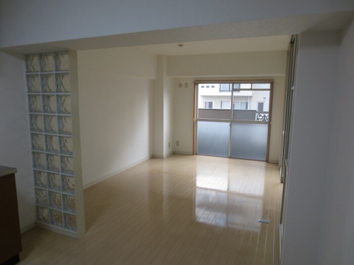 物件内観写真16　(居室)