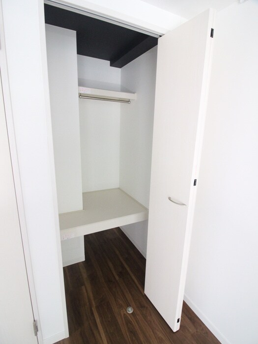 物件内観写真9　(収納)