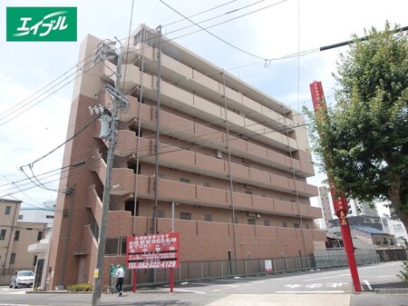 ヤマトシャンポール外観写真