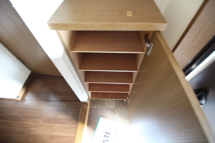 物件内観写真18　(靴箱)