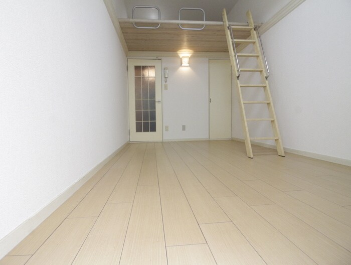 物件内観写真7　(居室)