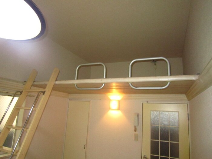 物件内観写真9　(ロフト)