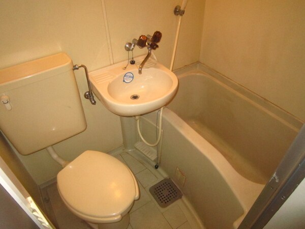 バス／シャワールーム等