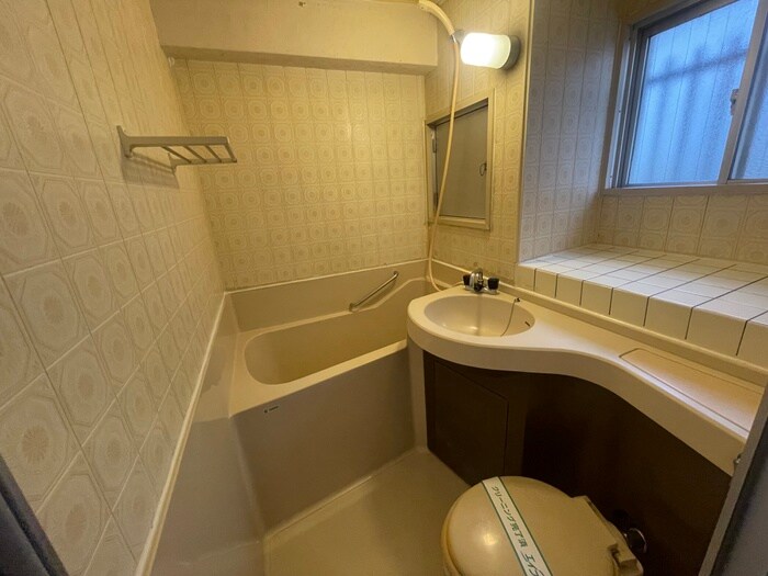 物件内観写真10　(バス／シャワールーム等)