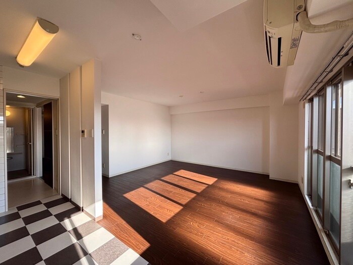 物件内観写真14　(居室)