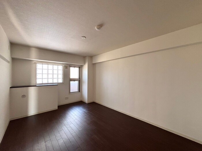 物件内観写真15　(居室)