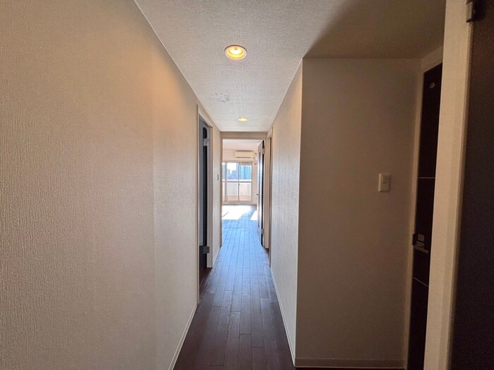 物件内観写真19　(廊下)