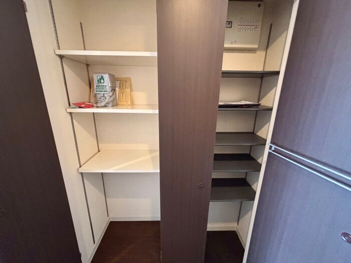 物件内観写真21　(靴箱)