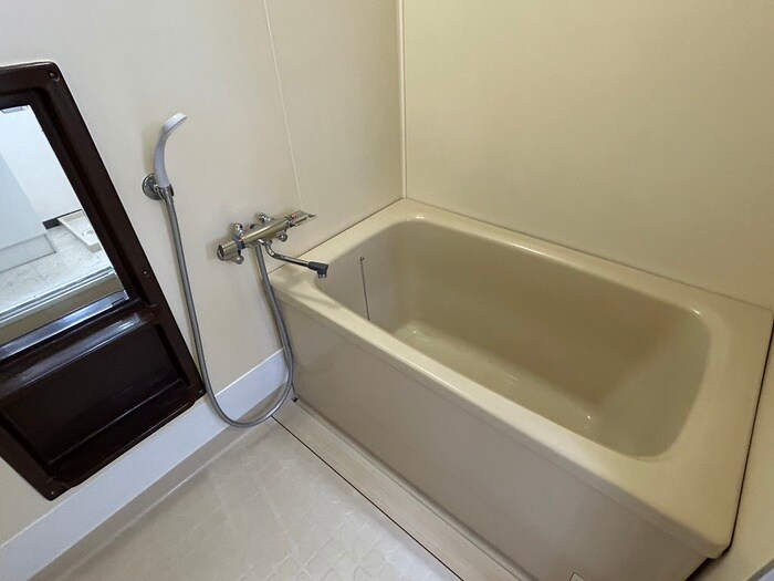 物件内観写真12　(バス／シャワールーム等)