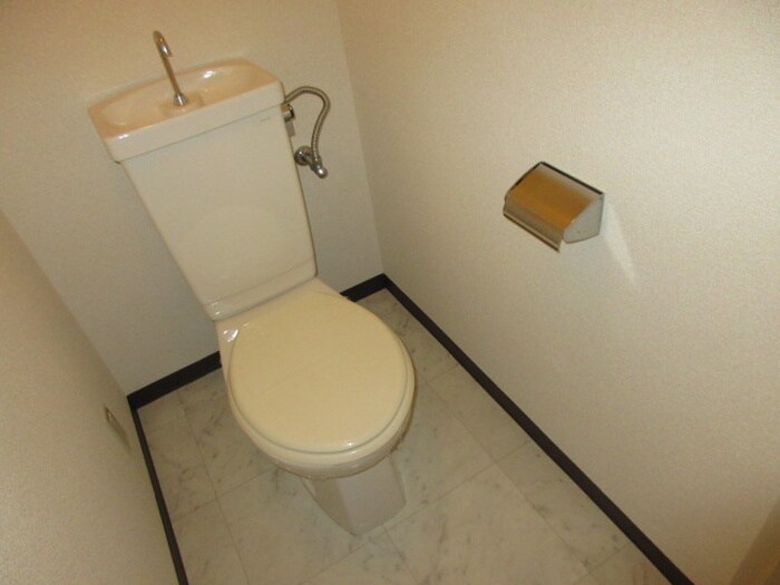 物件内観写真21　(トイレ)