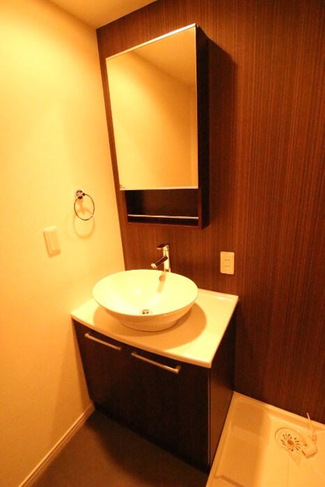 物件内観写真11　(洗面)