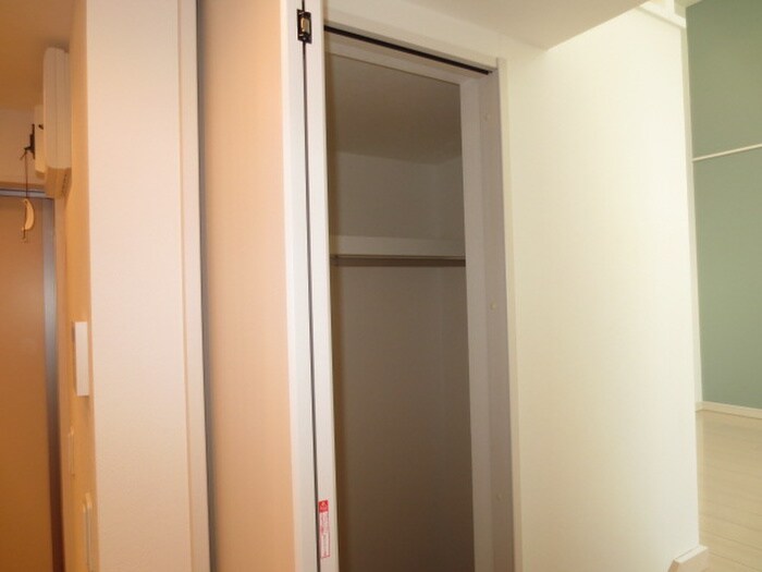 物件内観写真17　(収納)