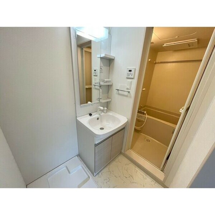 物件内観写真16　(洗面)