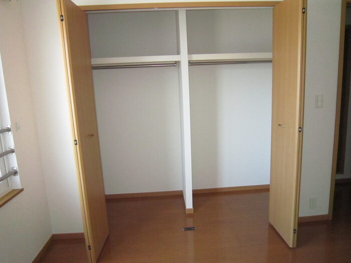 物件内観写真14　(収納)