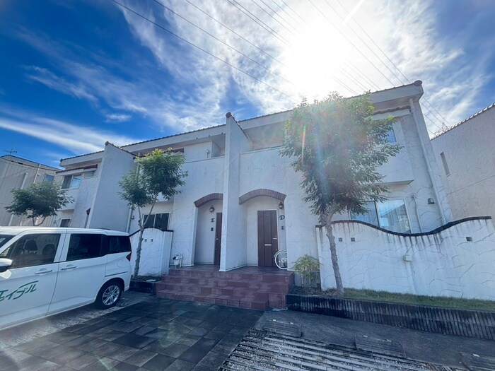 物件外観写真5　(外観写真)