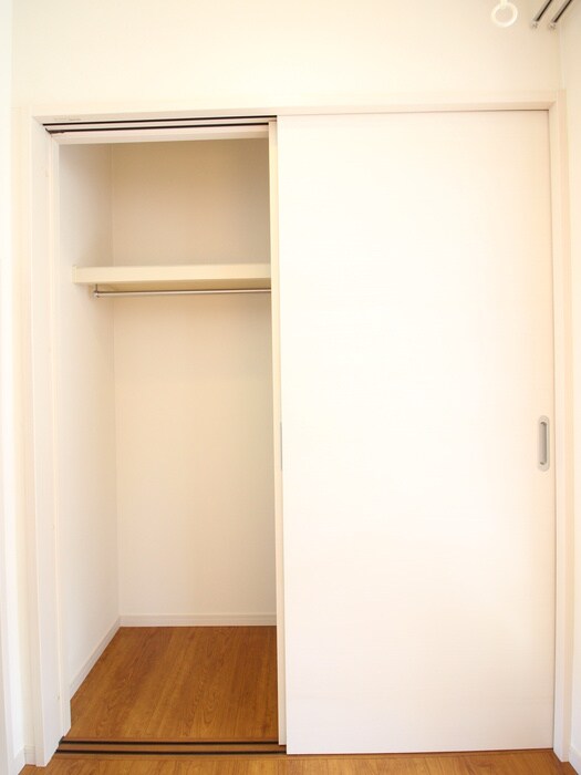 物件内観写真13　(収納)