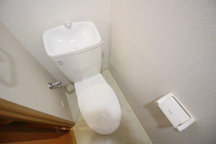 物件内観写真13　(トイレ)