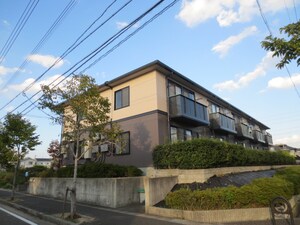 第2グリーンコーポ守山外観写真