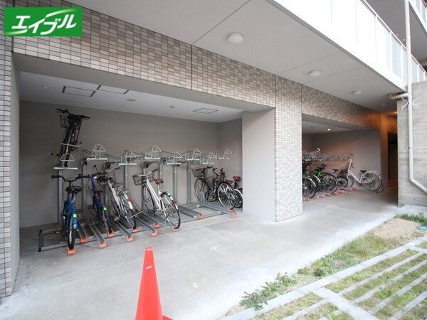 駐輪場